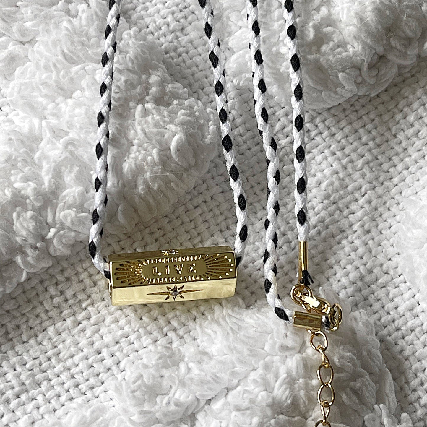 LIVE #1 - necklace
