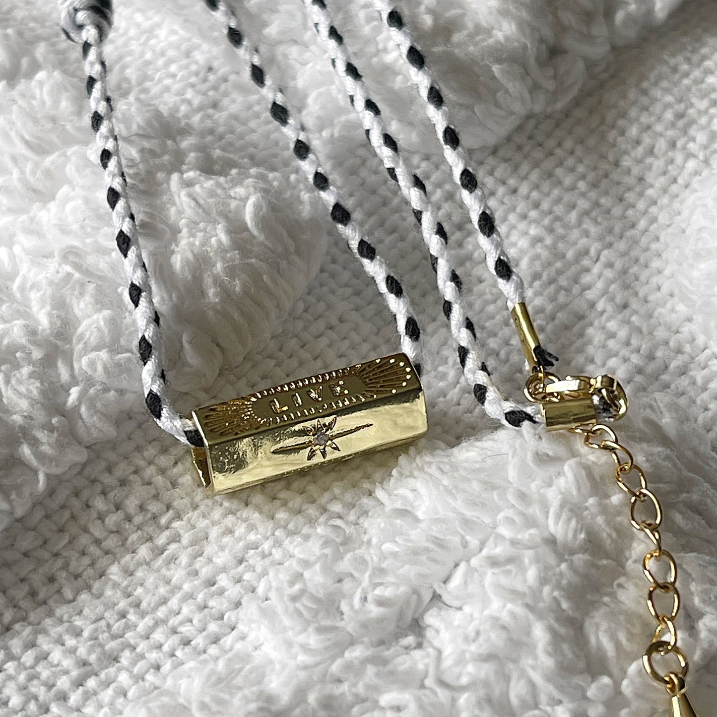 LIVE #1 - necklace